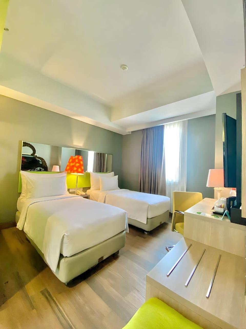 Khas Gresik Hotel Exterior photo